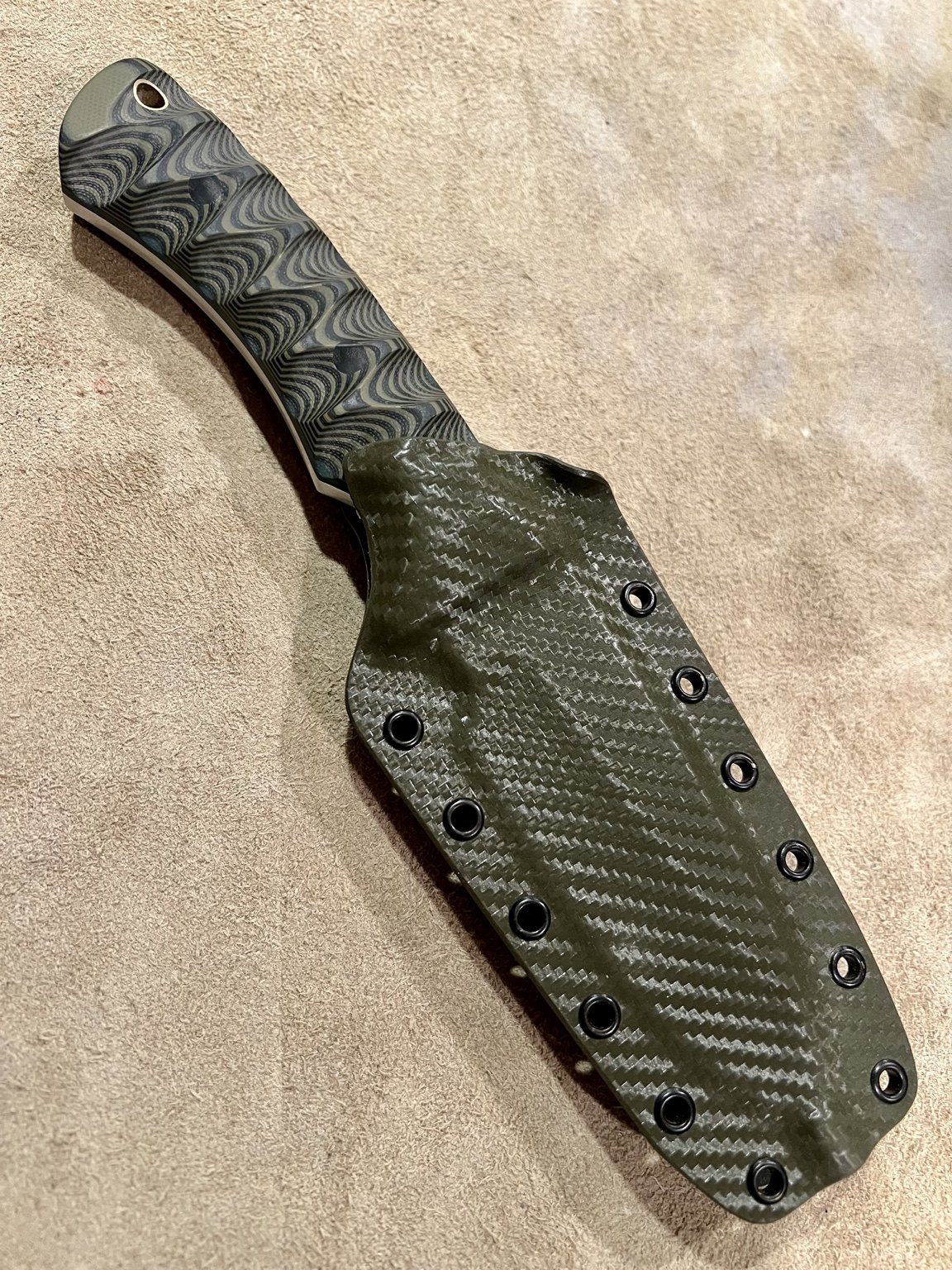 The Aetos Heavy Drop Point, photo 2